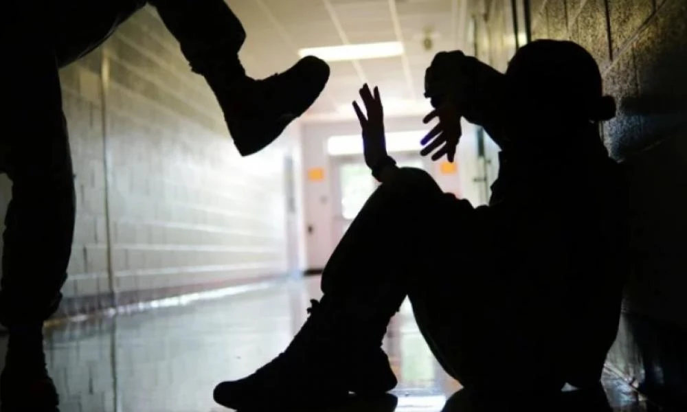 Περιστέρι: 5 ανήλικοι επιτέθηκαν σε 14χρονο - Είχαν «προσωπικές διαφορές»